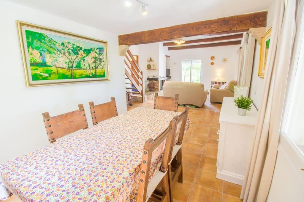 Charming With A/c And Wifi Holiday home Pollenca