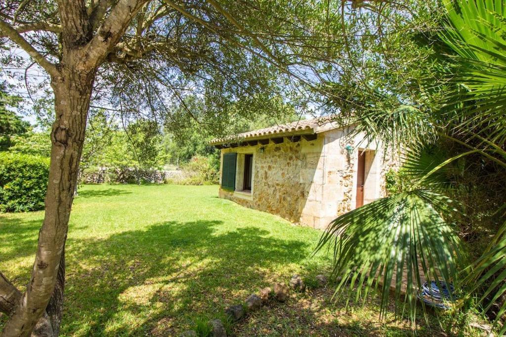 Charming With A/c And Wifi Holiday home