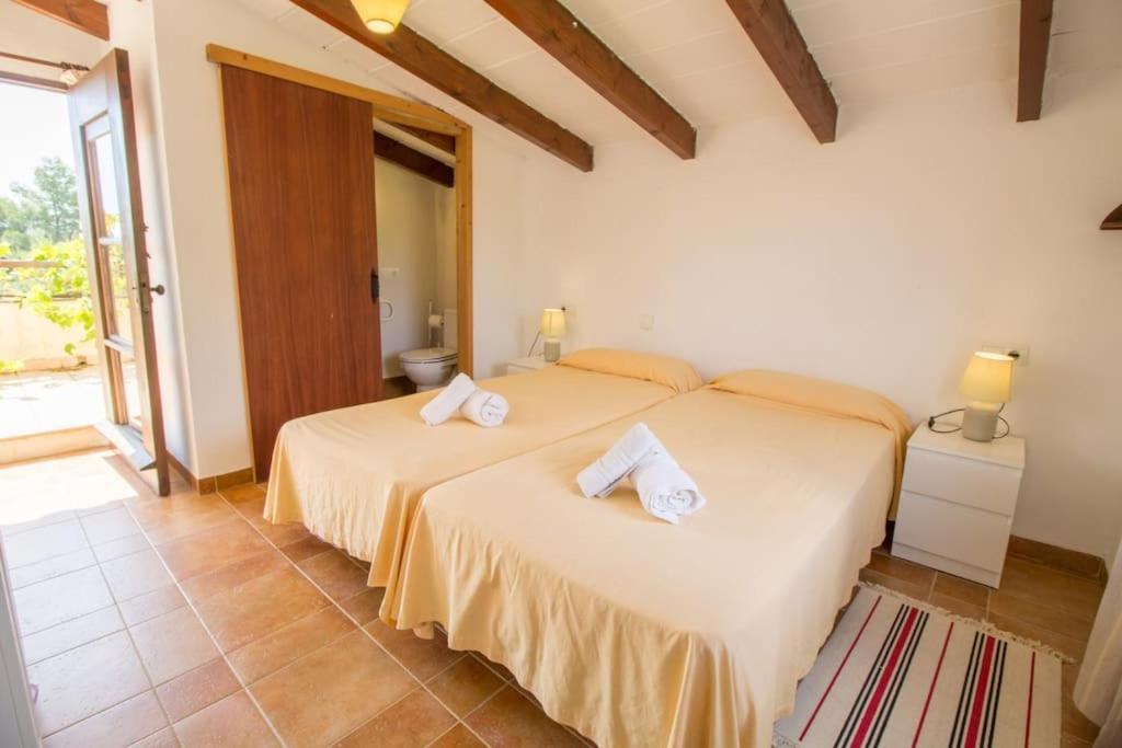 Holiday home Charming With A/c And Wifi *