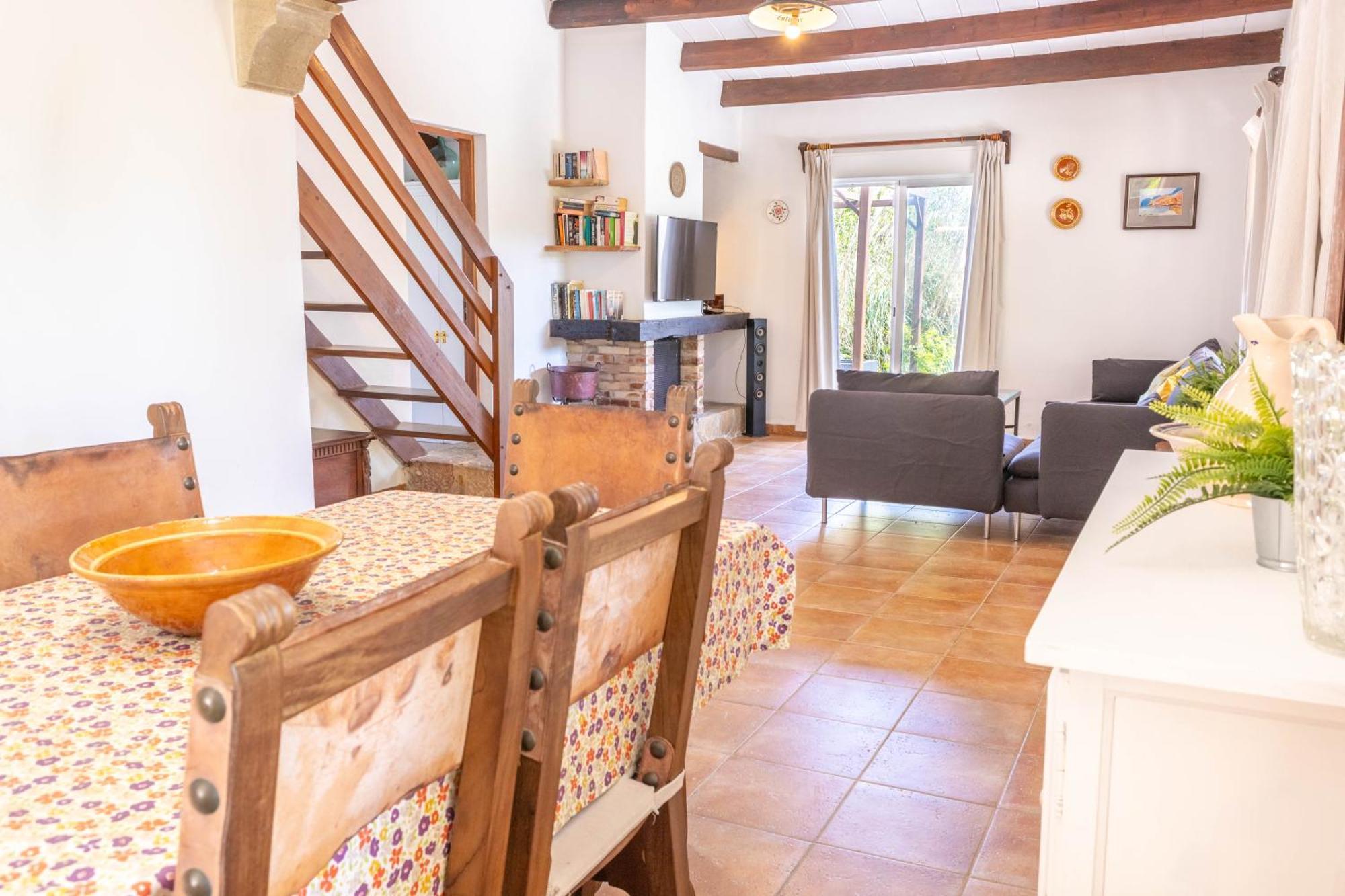 Charming With A/c And Wifi Holiday home